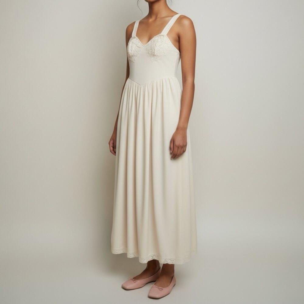 Vintage Blush Nylon Slip Dress Lace Bodice Maxi Nightgown Romantic Cottagecore - Picture 10 of 10
